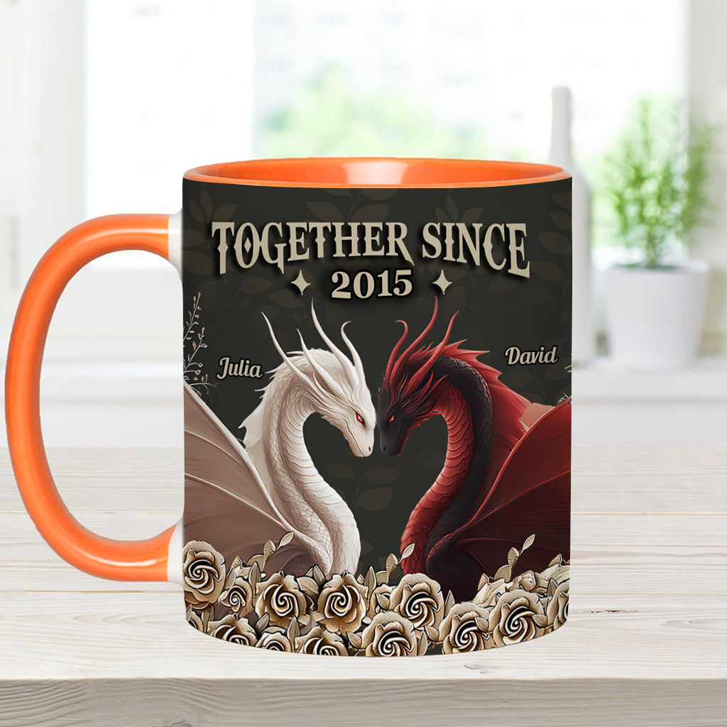 Von unserem ersten Kuss – Personalisierte Tasse mit Drachenmotiv