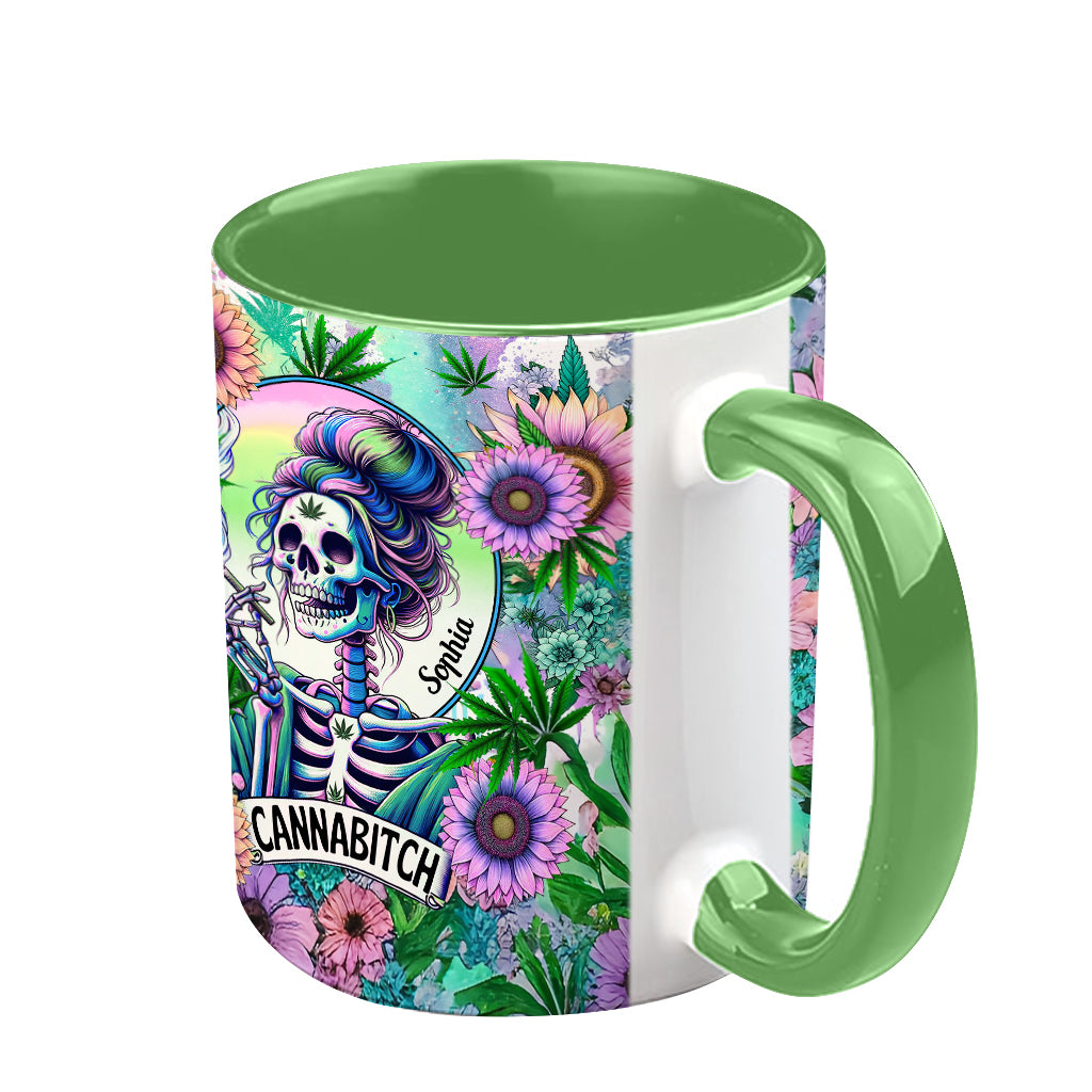 Cannabitch – Personalisierter Becher mit Cannabis-Akzent