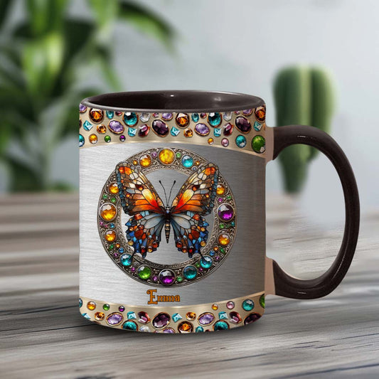 Wunderschöne, personalisierte Tasse mit Schmetterlingsmotiv aus Buntglas.
