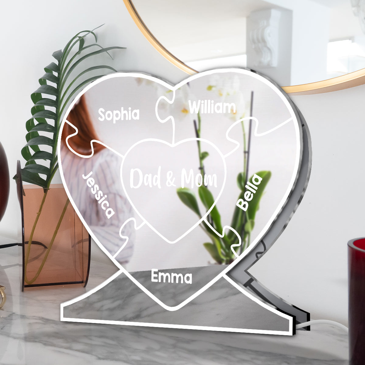 Herzfamilie – Personalisierter Familienspiegel mit Beleuchtung