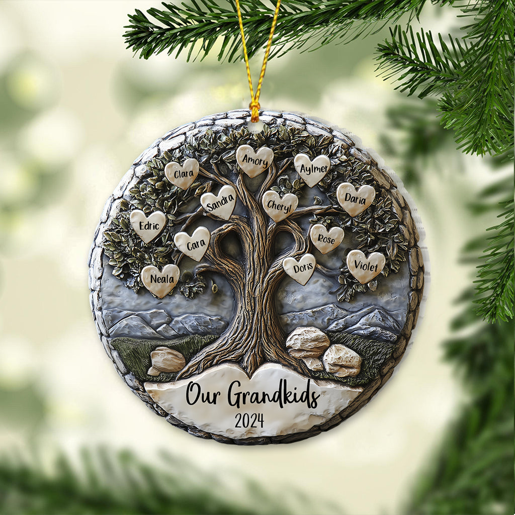 Unsere Enkelkinder 2024 – Personalisierter Oma-Weihnachtsbaumschmuck