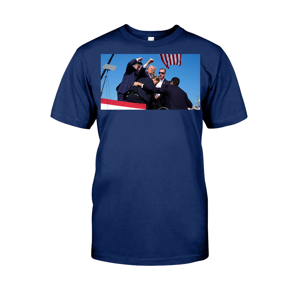 Tentative d'assassinat de Trump : l'élection de 2024 bouleverse le T-shirt