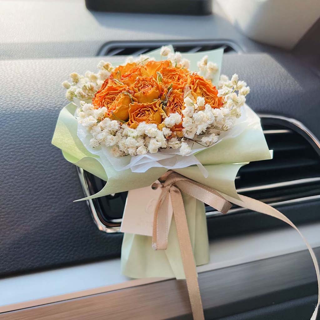 Mini-Strauß getrockneter Blumen – Personalisierter Auto-Lufterfrischer mit Trockenblumenclip