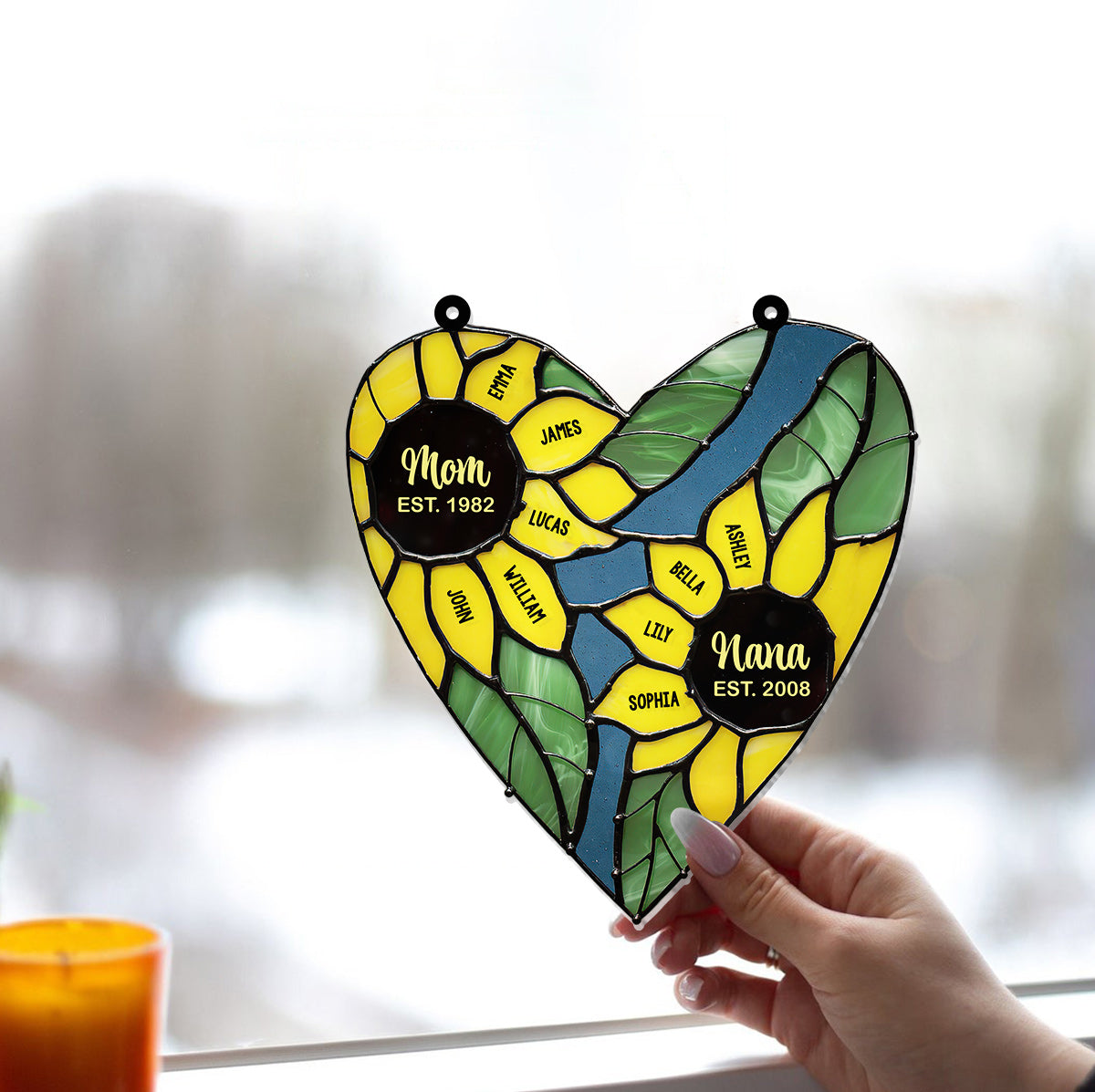 Mom Grandma Green Heart Sunflower - Personalized Grandma Window Hanging Suncatcher Ornament