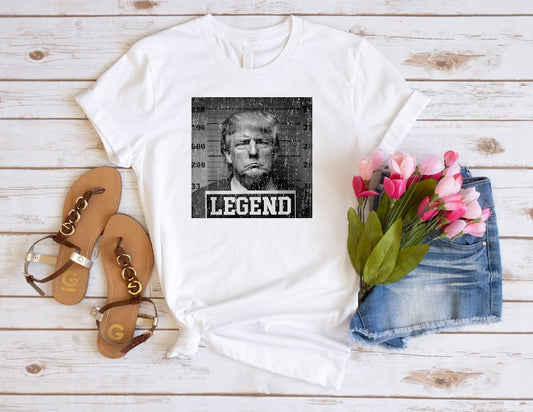 Trump Mugshot T-Shirt, Politisches T-Shirt, Donald Trump Shirt, Trump Legend Shirt, Trump's Mug Shot T-Shirt & Hoodie