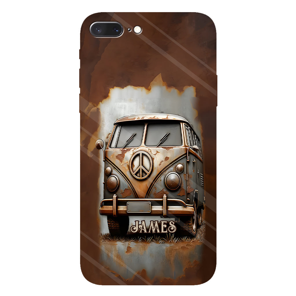 Coque de téléphone personnalisée style hippie vintage, motif « Camping-car, symbole de paix et âme », imprimée intégralement, avec symbole de paix et camping-car.