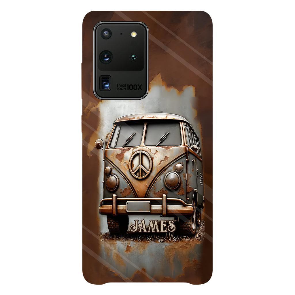 Coque de téléphone personnalisée style hippie vintage, motif « Camping-car, symbole de paix et âme », imprimée intégralement, avec symbole de paix et camping-car.
