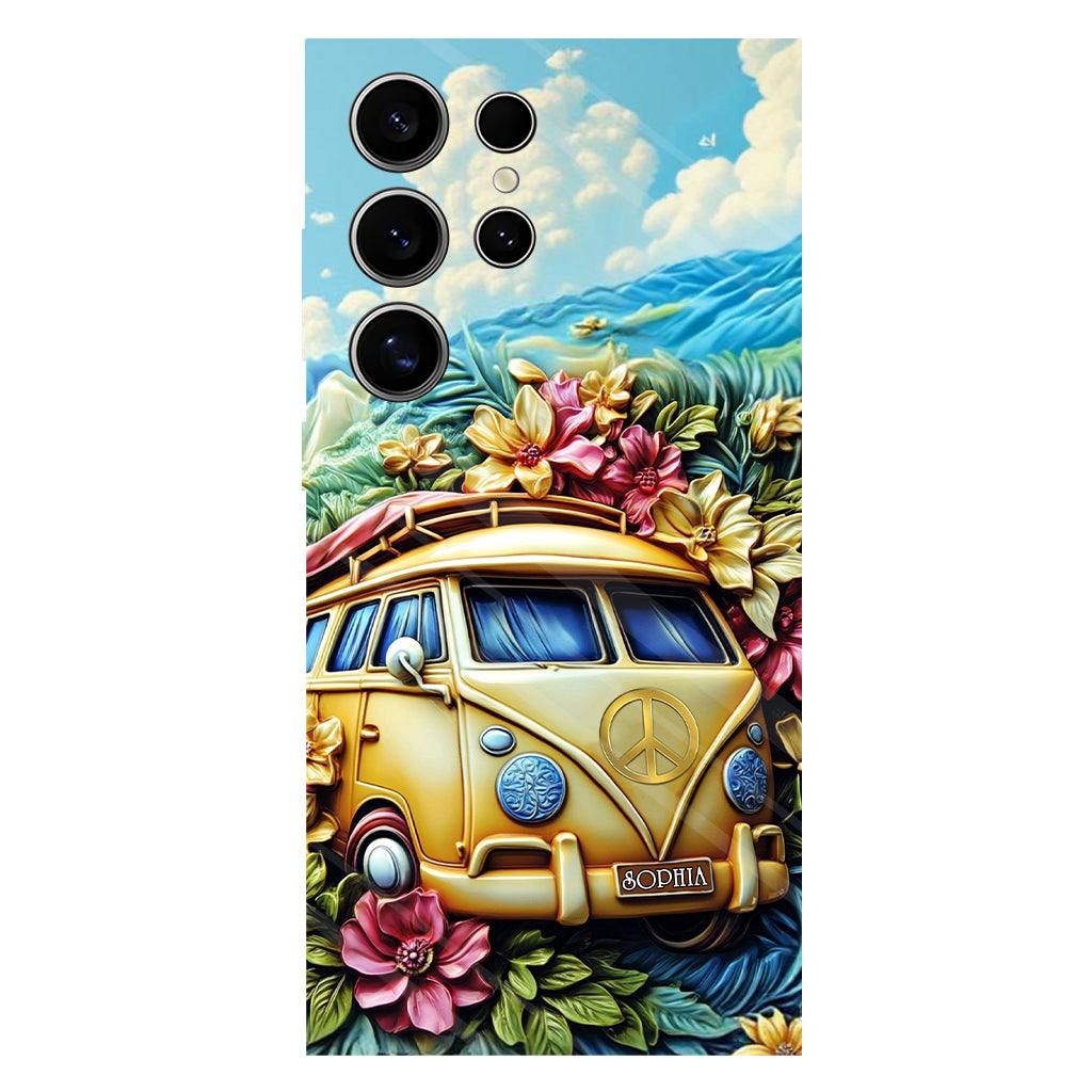 Handyhülle mit Blumenmuster und Friedenssymbol – Personalisierte Hippie-Handyhülle mit Volldruck