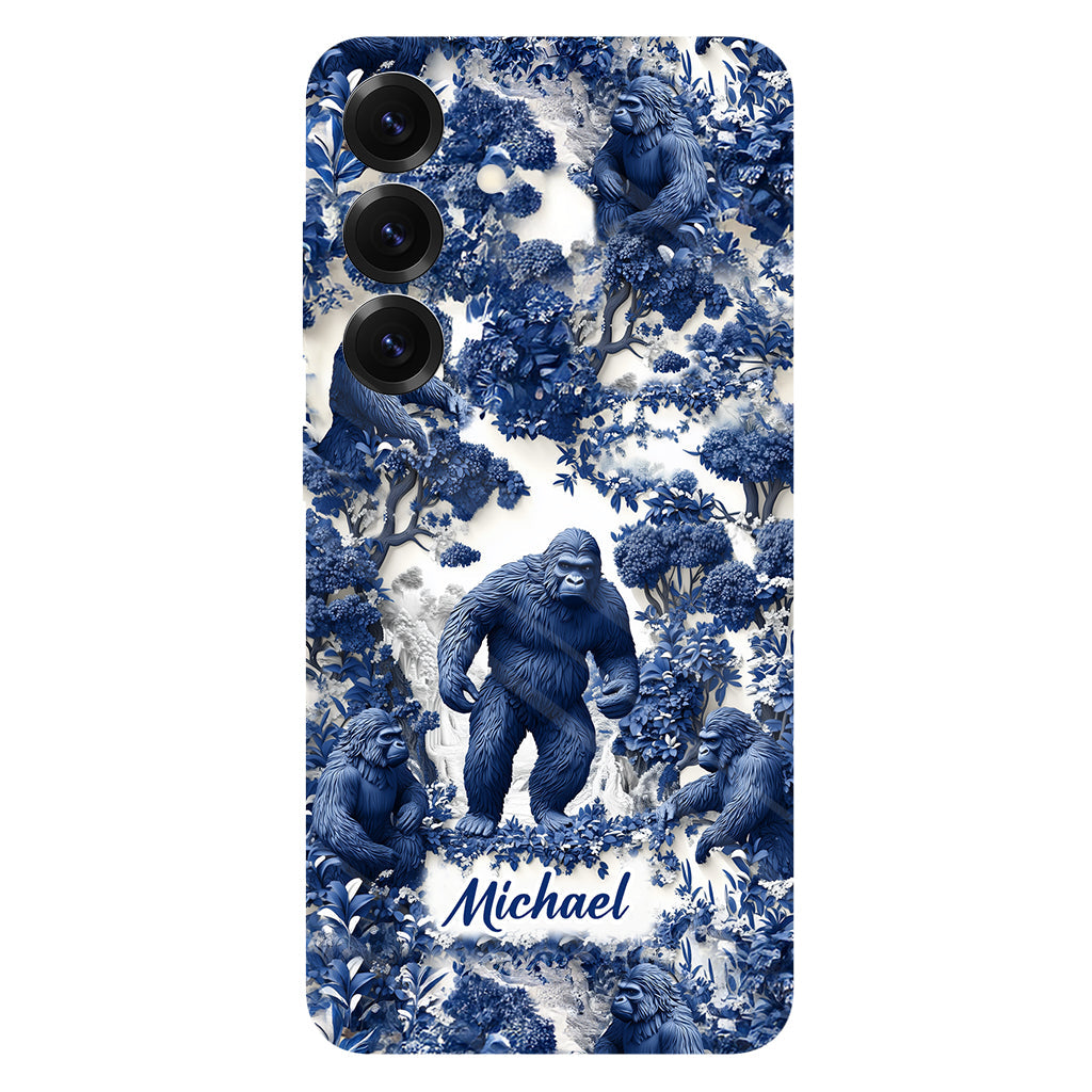 Bigfoot Sommer-Vibes – Personalisierte Handyhülle mit Wandermotiv