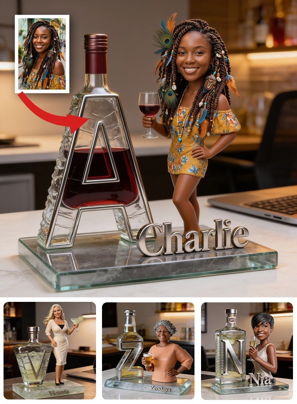 Plaque Acrylique Personnalisée en Forme Unique | Femme Noire Amatrice de Vin Élégante avec Verre, Cadeau Décoratif de Bureau