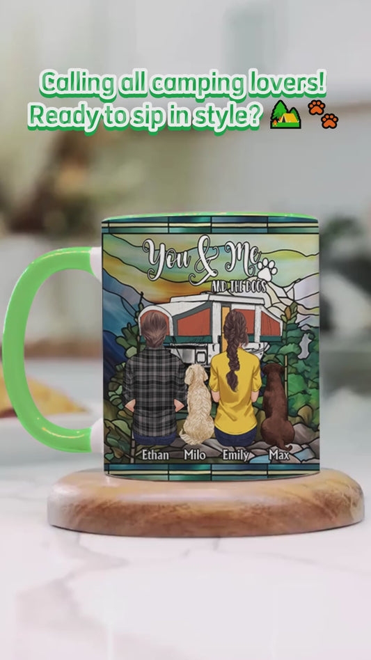 Mug personnalisé « Toi, moi et les chiens » pour le camping