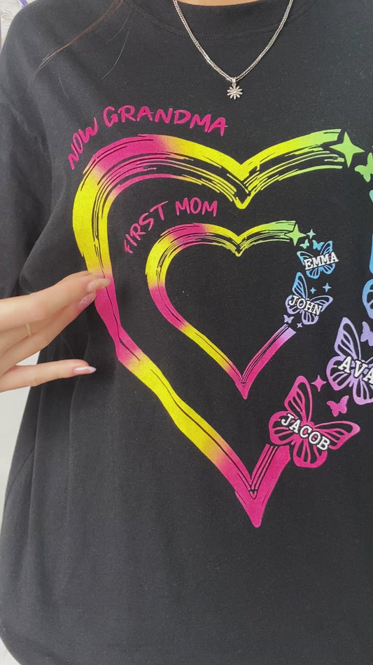 T-shirt et sweat à capuche personnalisés « Maman et grand-mère » avec double cœur coloré - Motif : Grand-mère - Tous titres - T-shirt et sweat à capuche - Motif : Grand-mère - Double cœur coloré