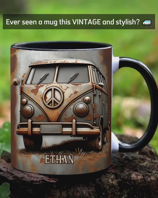 Vintage-Wohnmobil-Friedenssymbol - Personalisierte Tasse im Hippie-Stil