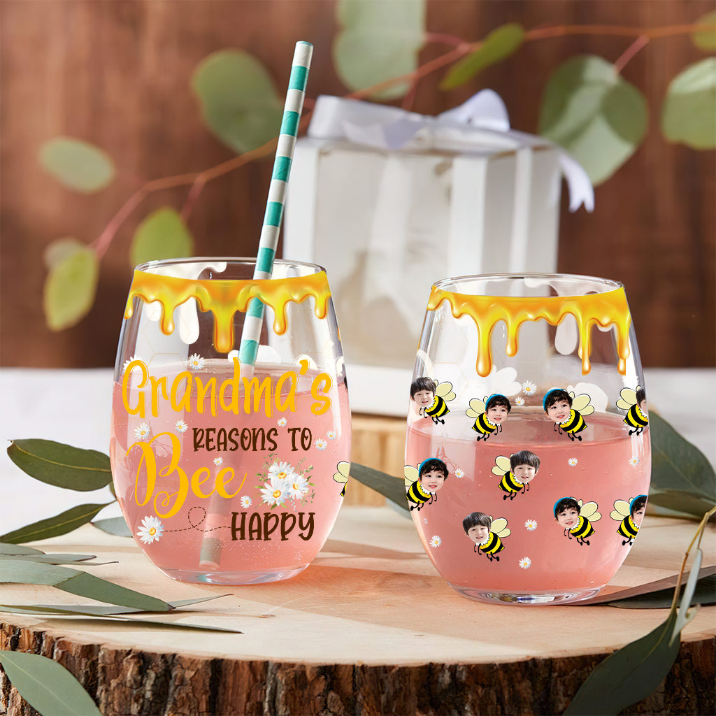 Sei glücklich – Geschenk für Oma, Mama – Personalisiertes Weinglas