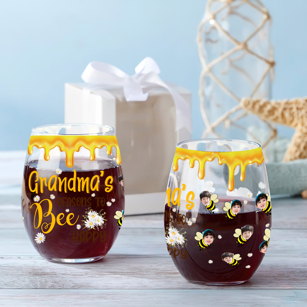Sei glücklich – Geschenk für Oma, Mama – Personalisiertes Weinglas