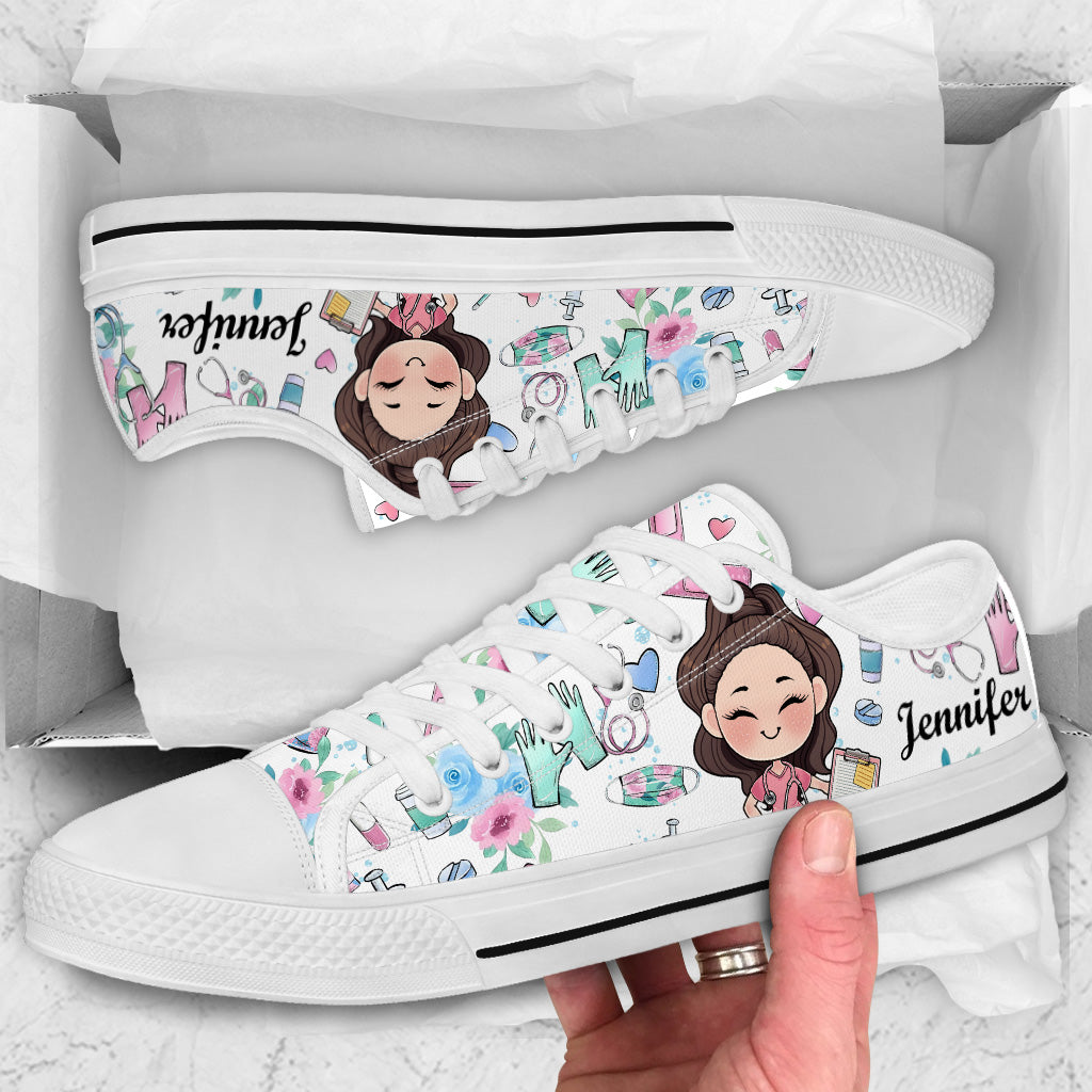 Nurse Life – Personalisierte Krankenschwester-Sneaker