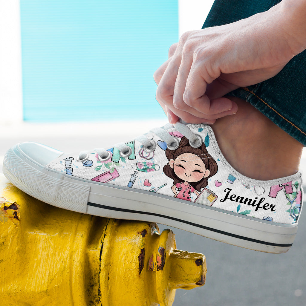 Nurse Life – Personalisierte Krankenschwester-Sneaker