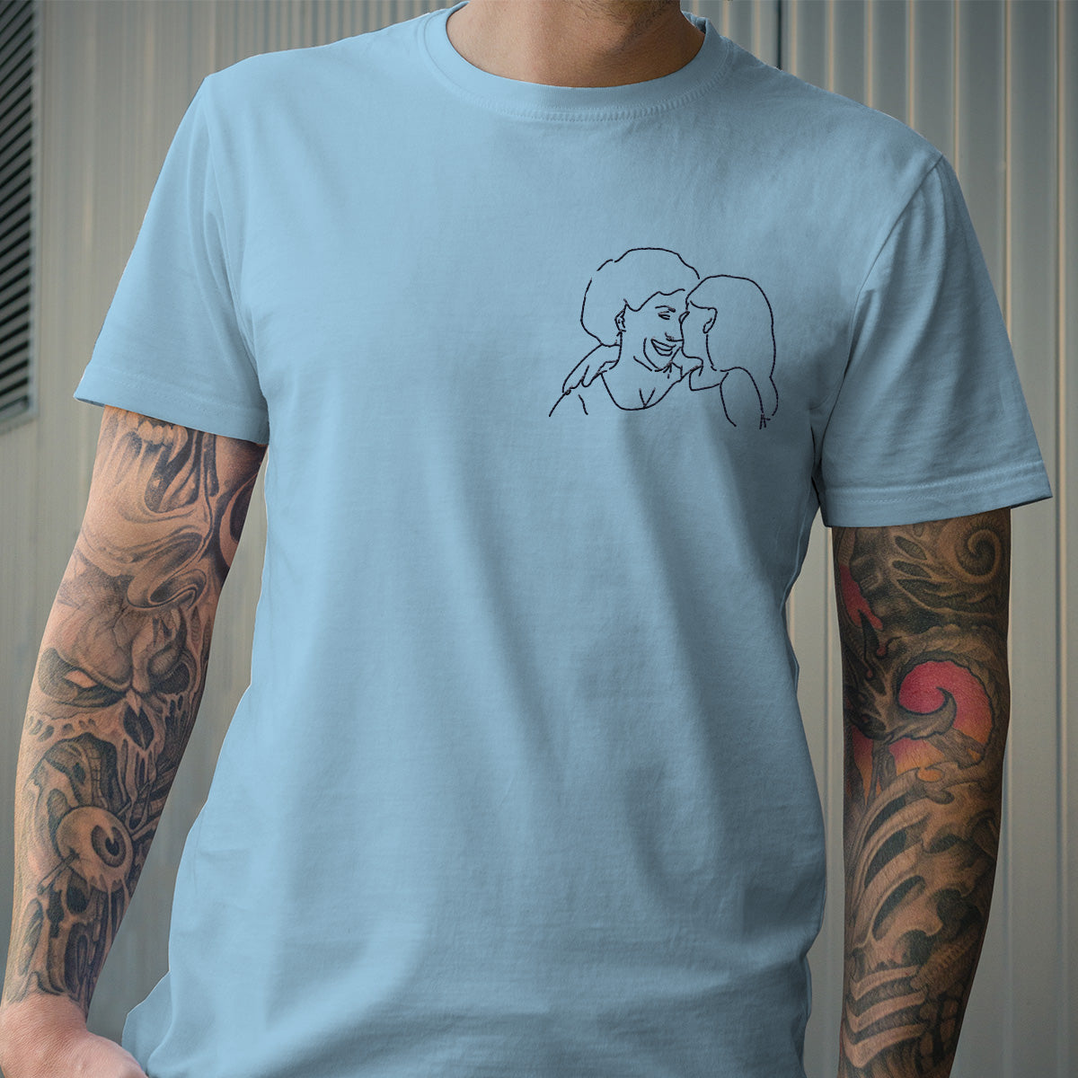 T-shirt brodé personnalisé « Grand-mère » avec motif au trait