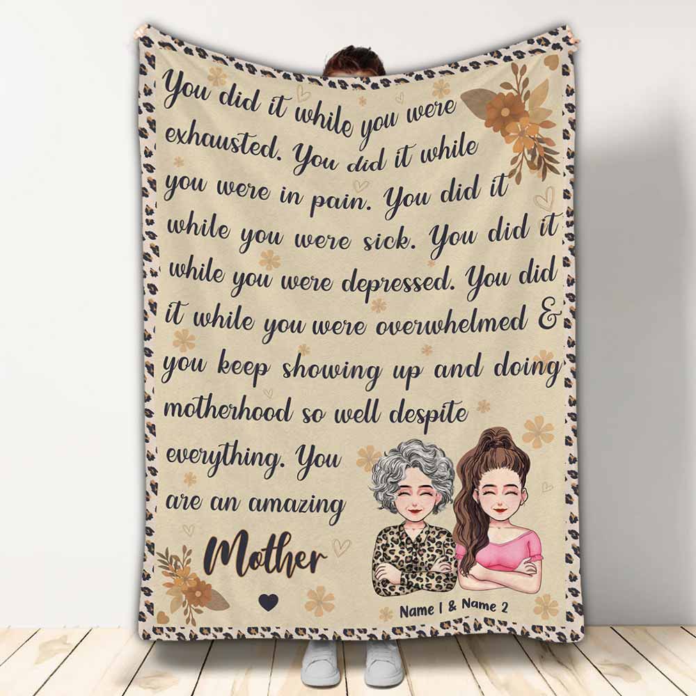 You Are An Amazing Mother - Personalized Mother's Day Mother Blanket