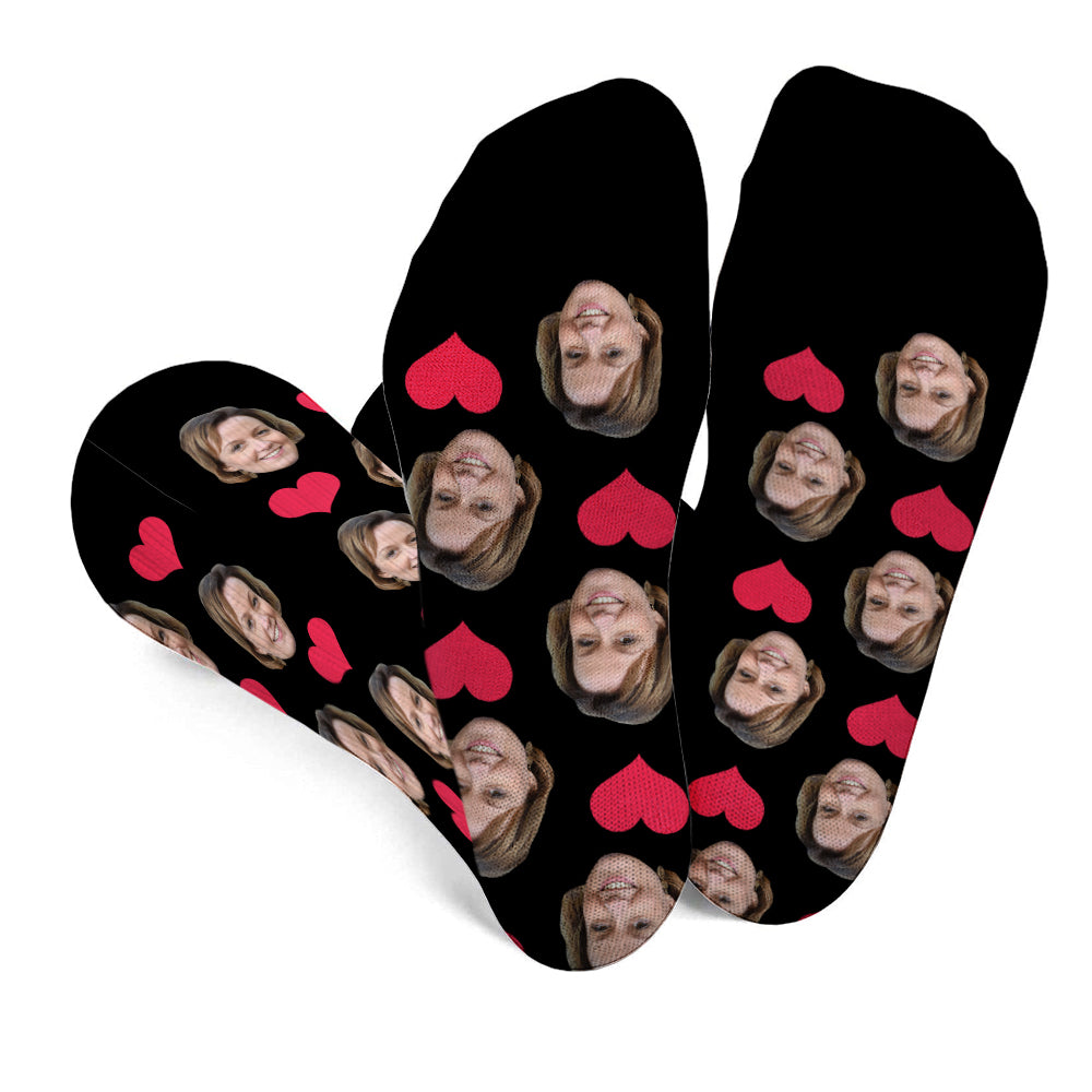 Individuelles Gesichtsherzmuster - Personalisierte Socken für die Tante