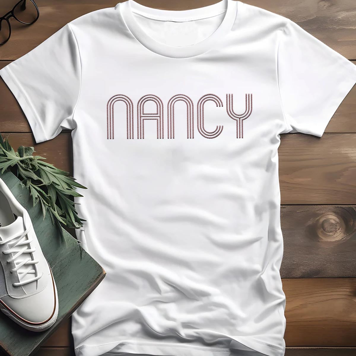 T-shirt brodé personnalisé avec nom - Bestie