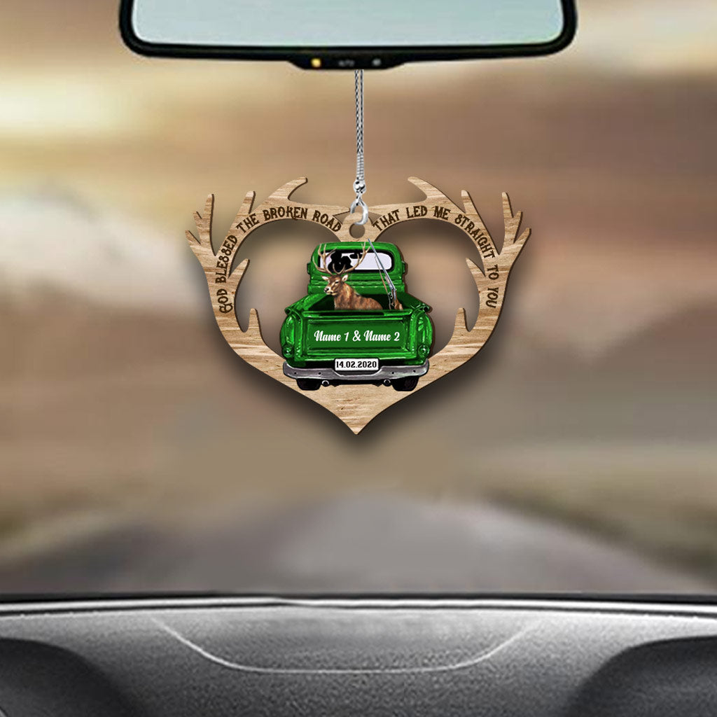 Dieu a béni la route brisée - Ornement de voiture transparent personnalisé pour couple à la chasse