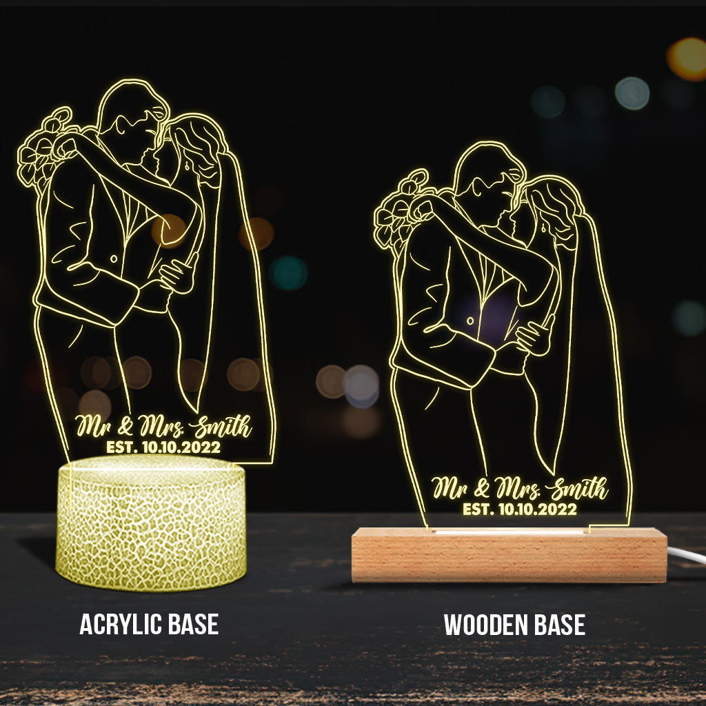 Custom Line Drawing - Personalized Husband And Wife Shaped Plaque Light Base