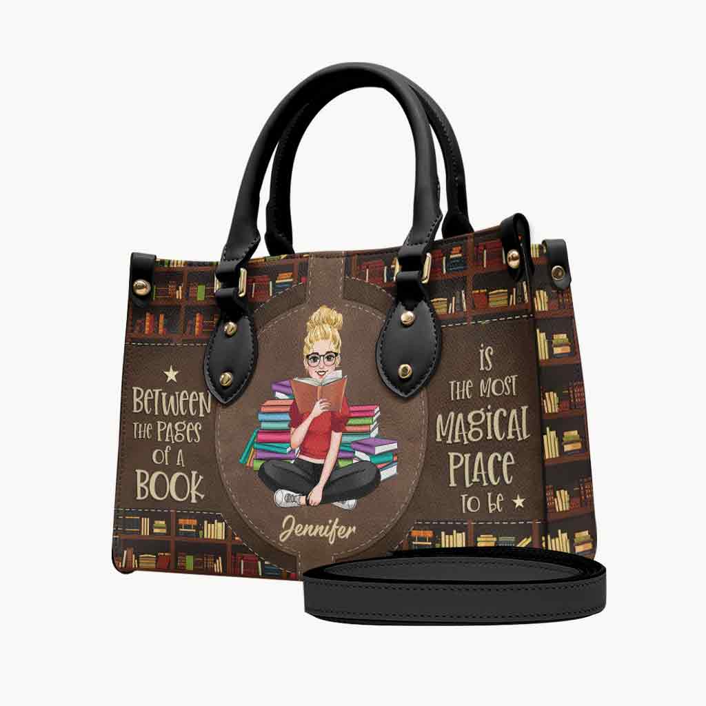 Tout ce dont vous avez besoin, c'est d'un bon livre - Sac à main en cuir personnalisé avec un livre