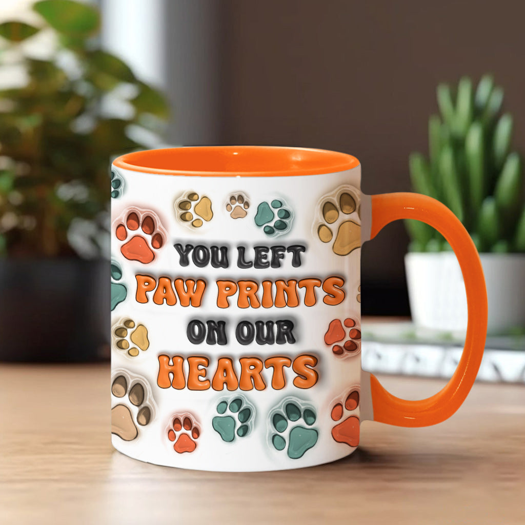 Du hast Pfotenabdrücke auf unseren Herzen hinterlassen, Engelsflügel – Geschenk für Hundeliebhaber, Trauernde nach einem Hunde- oder Katzenverlust – Personalisierte Tasse
