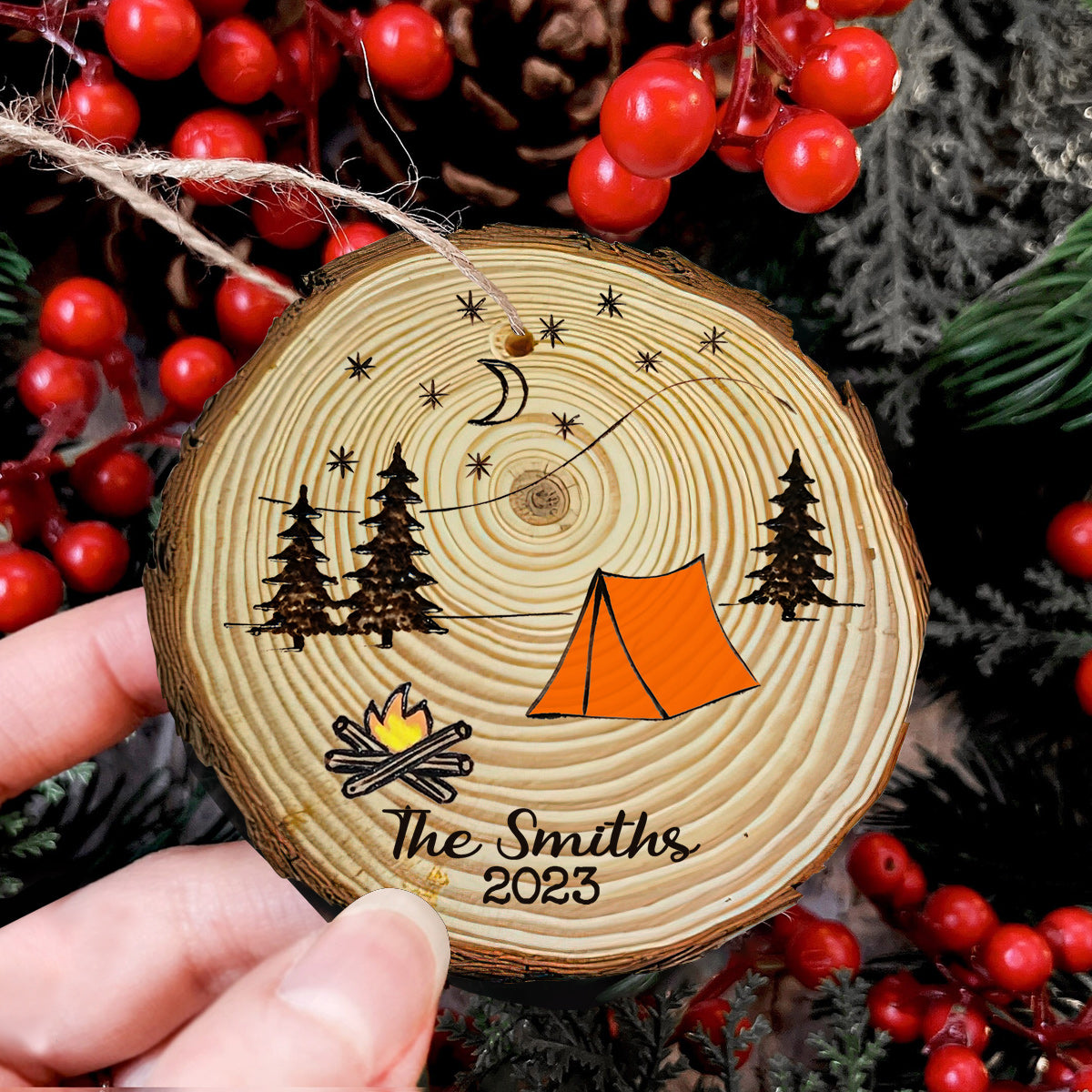 Des souvenirs à chaque camping - Ornement en bois personnalisé en forme de tranche de camping