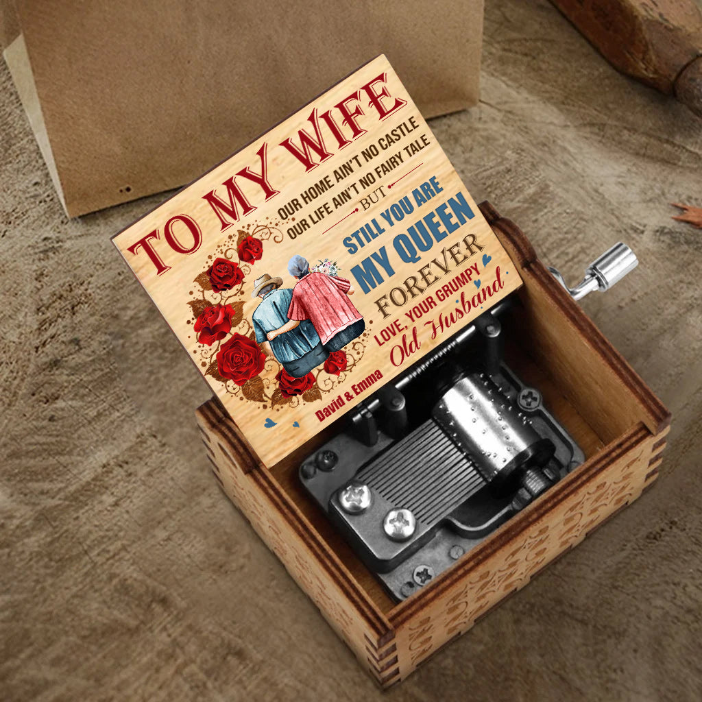 You Are My Queen - Personalized Couple Hand Crank Music Box