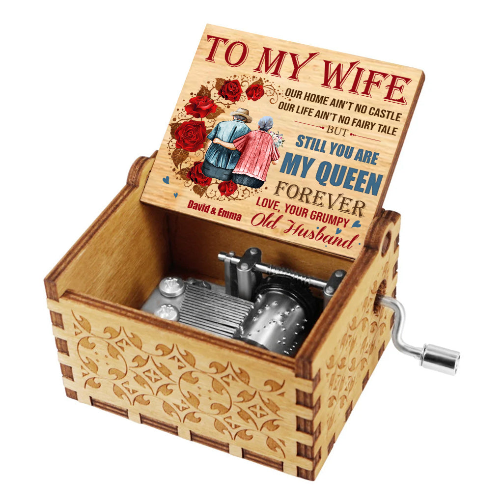 You Are My Queen - Personalized Couple Hand Crank Music Box