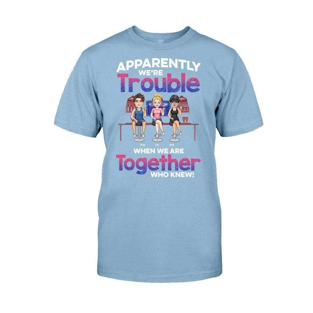 Anscheinend sind wir zusammen nur Ärger – personalisiertes Bestie-T-Shirt & Hoodie