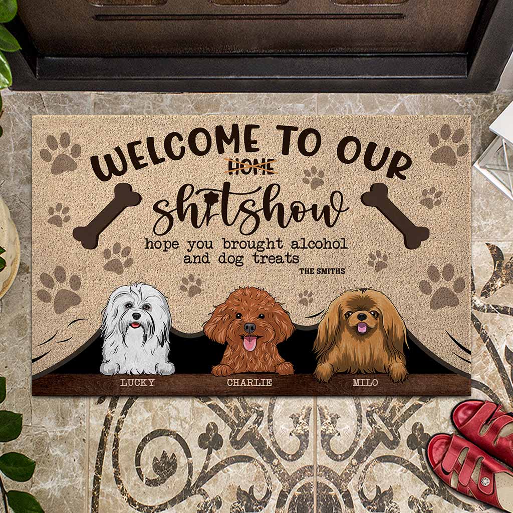 Bienvenue dans notre bordel ! - Paillasson personnalisé pour chien