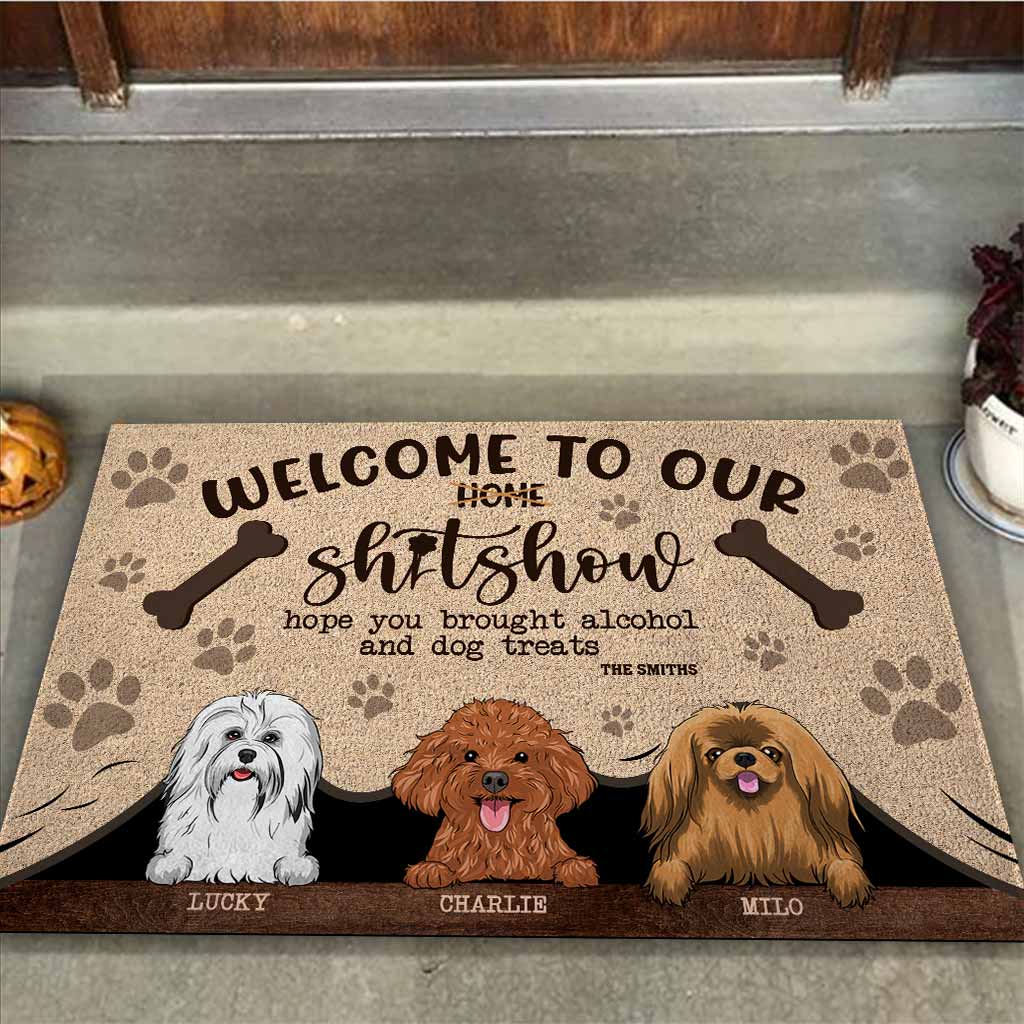 Bienvenue dans notre bordel ! - Paillasson personnalisé pour chien