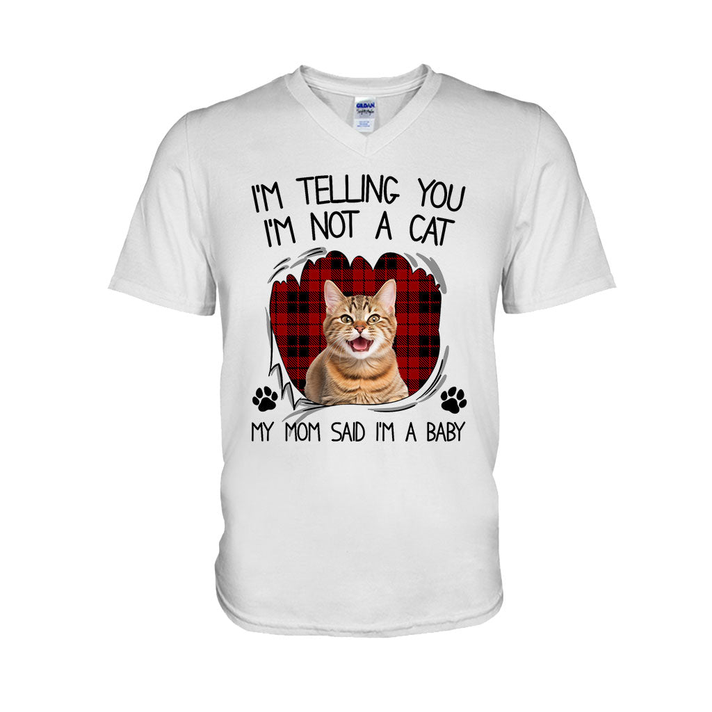 Ma mère dit que je suis un bébé - T-shirt et sweat à capuche personnalisés pour chat