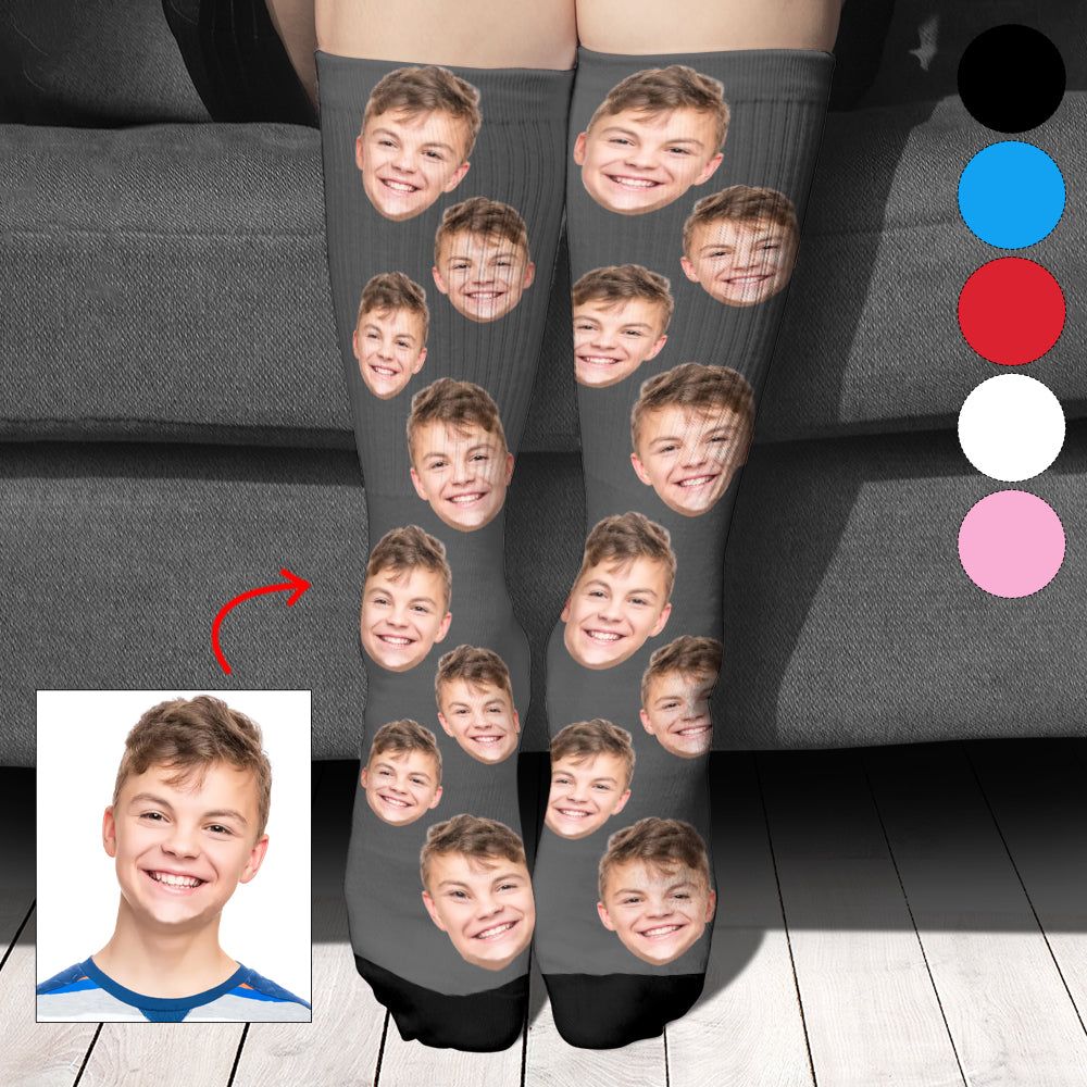 Individuell gestaltete Socken für Sohn