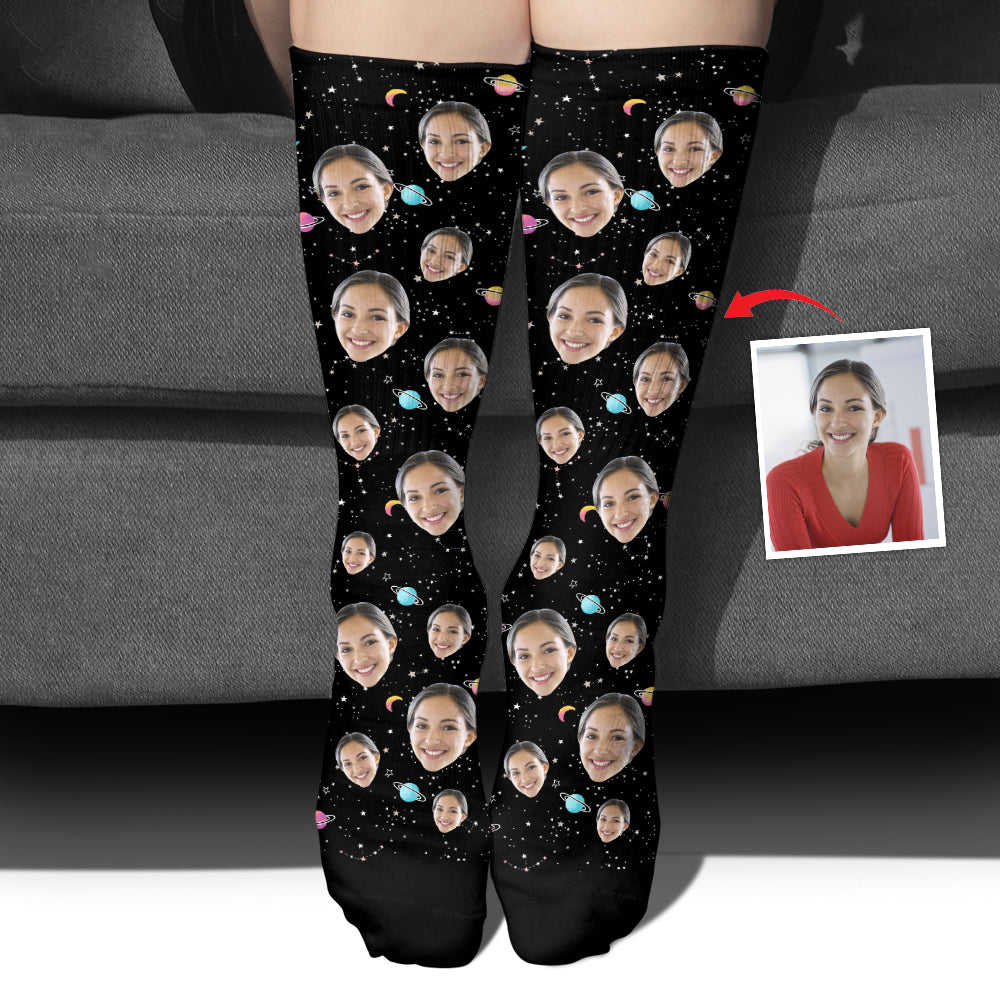 Personalisierte Socken mit Galaxy-Gesichtsmotiven – Tantensocken
