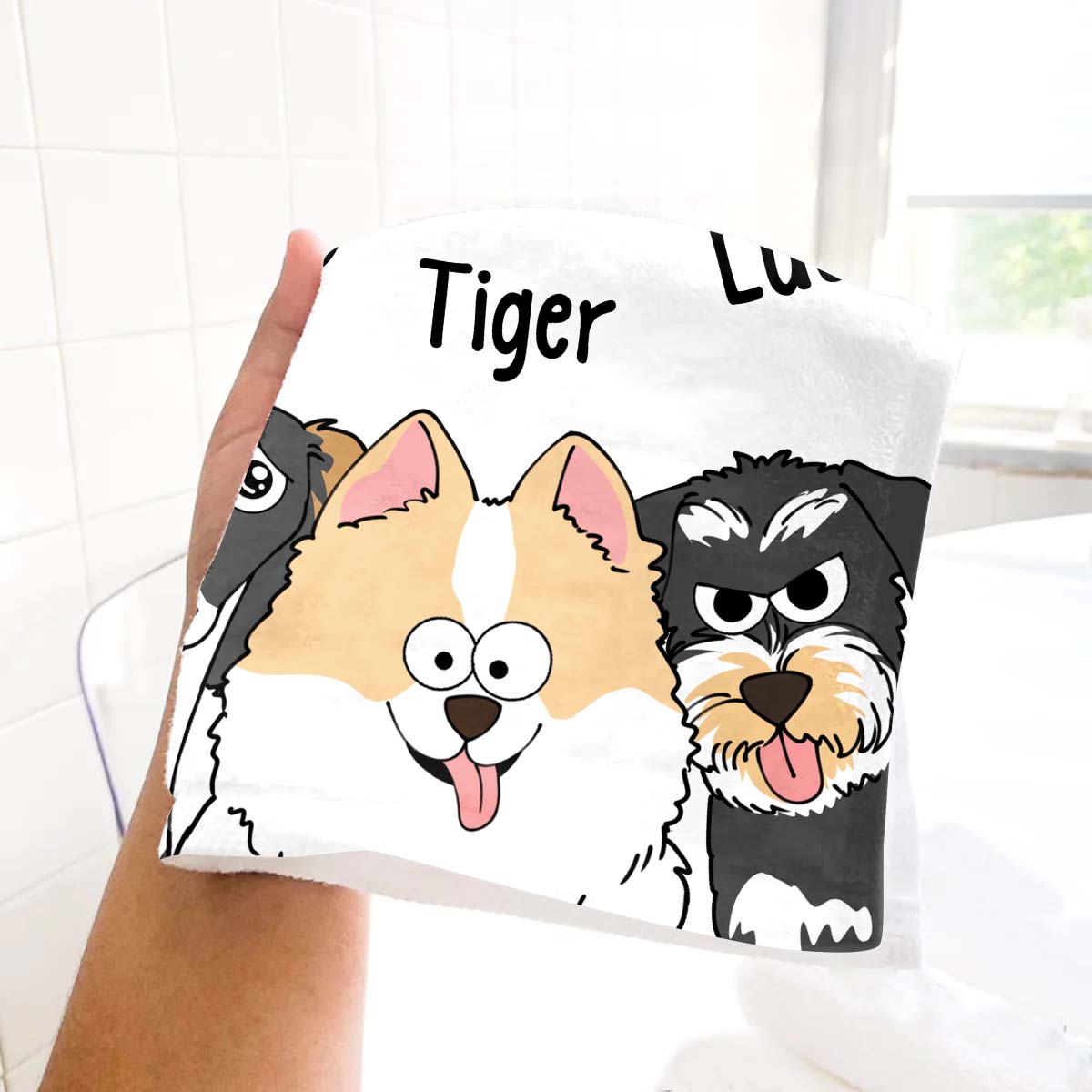 Je vous surveillerai à chaque en-cas que vous préparerez - Cadeau pour les amoureux des chiens et des chats - Serviette personnalisée
