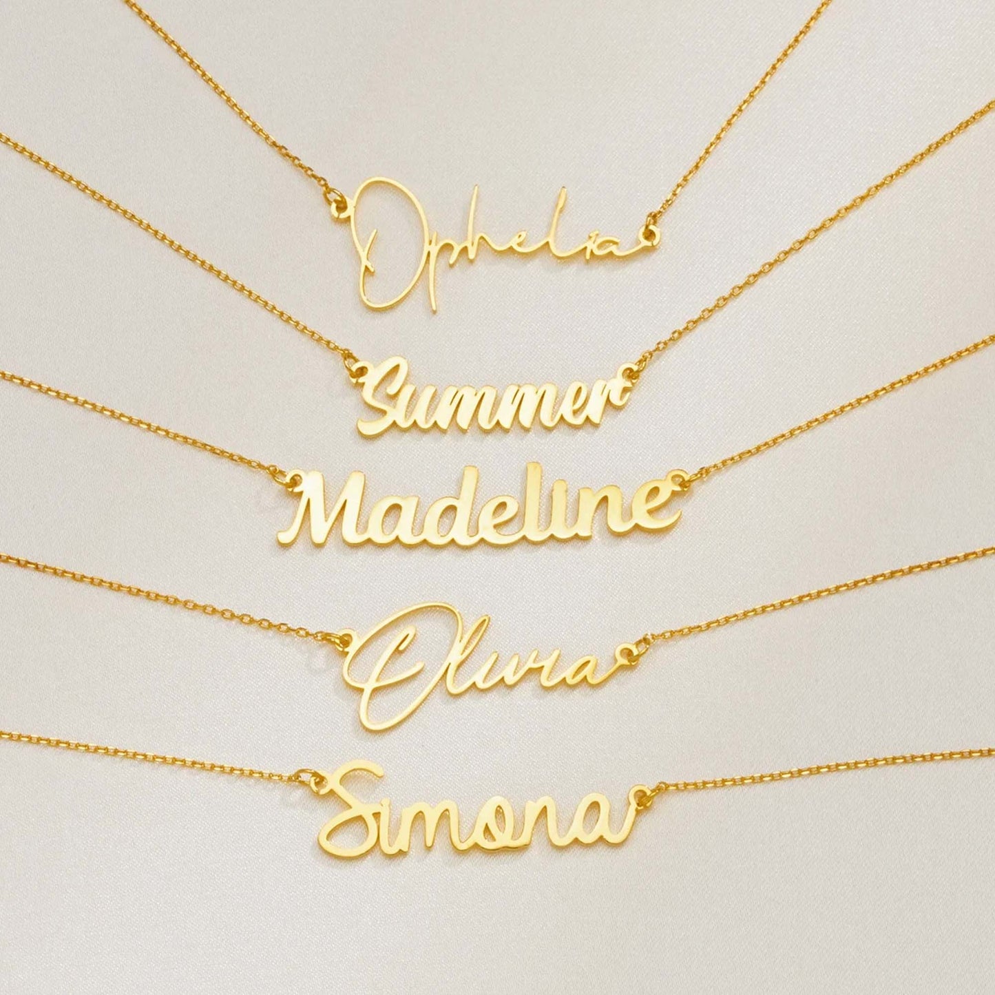 Collier personnalisé avec le prénom de votre fille