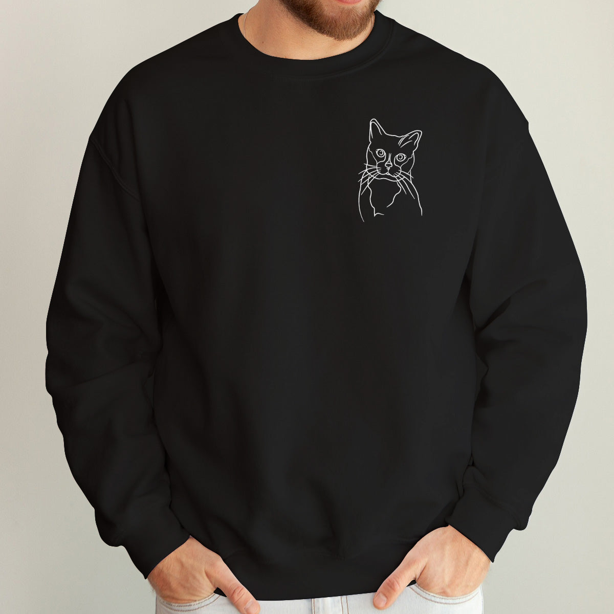 Individuelle Linienzeichnung – Personalisierter Pullover mit Katzenstickerei