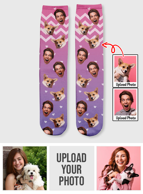 Individuelles lila Gesichtsmuster – personalisierte Hundesocken