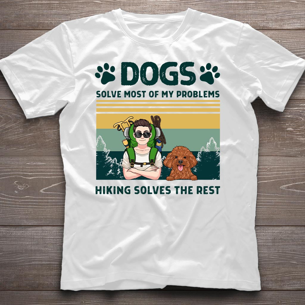 Hunde und Wandern lösen meine Probleme – personalisiertes Wander-T-Shirt & Hoodie