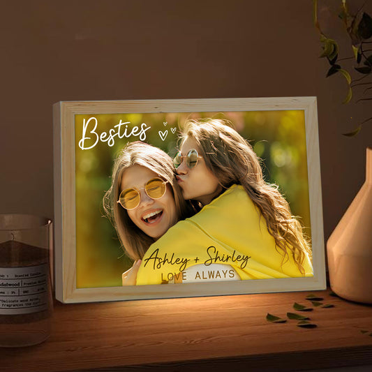 Beste Freundinnen lieben sich immer – Personalisierter Fotorahmen mit Lichterkette
