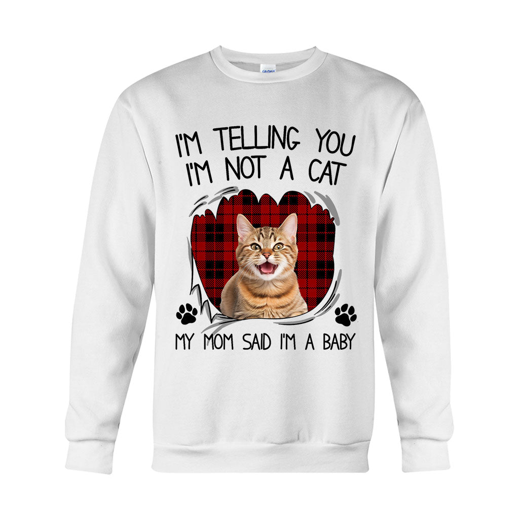 Ma mère dit que je suis un bébé - T-shirt et sweat à capuche personnalisés pour chat