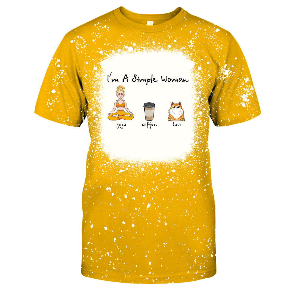 Je suis une femme simple - Cadeau de yoga pour les amoureux des chiens et des chats - T-shirt délavé personnalisé