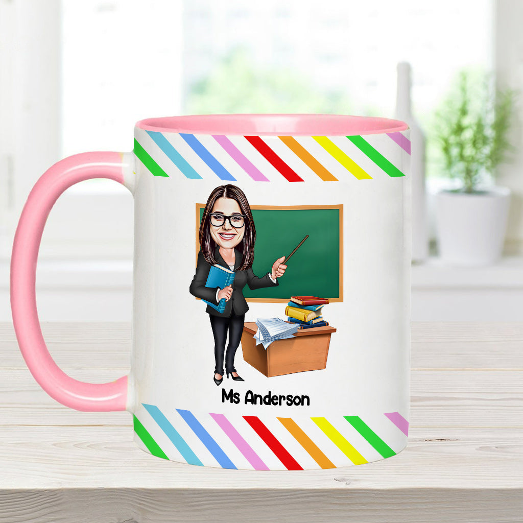 Der Einfluss eines guten Lehrers ist unvergänglich – personalisierte Tasse mit Lehrer-Akzent