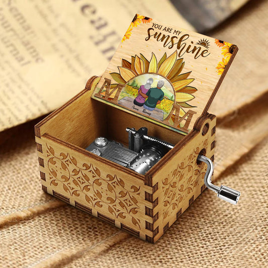 You Are My Sunshine - Personalized Mother Hand Crank Music Box