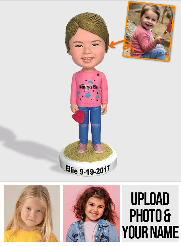 Individuell gestaltete Figur – personalisierte Wackelkopffigur für die Enkelin