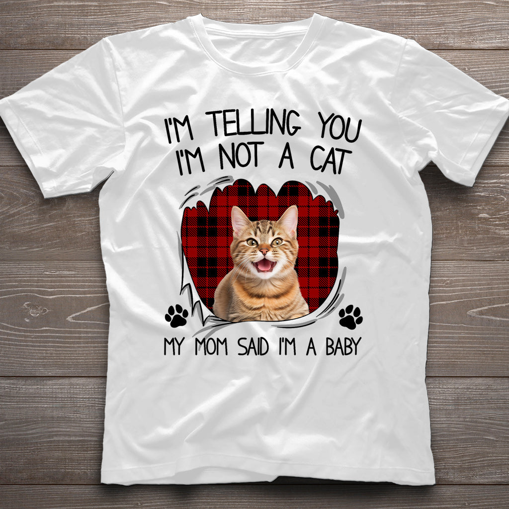 Ma mère dit que je suis un bébé - T-shirt et sweat à capuche personnalisés pour chat